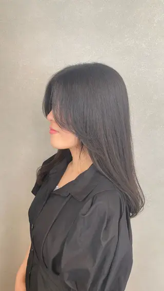 ミディアム 田端 奈緒のヘアスタイル