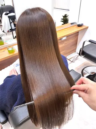 ロング カラー 池袋髪質改善Tone byCharaのヘアスタイル