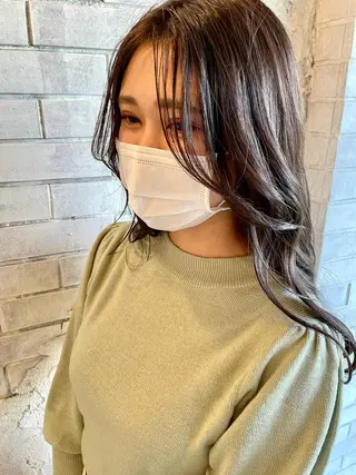ロング カラー 🤍MIDUKI🤍 韓国風レイヤーカットのヘアスタイル