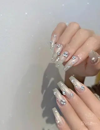 セミロング ネイル フィルイン・深爪矯正 長さ出し🎀のネイルデザイン