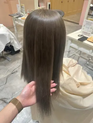 カラー レイヤーカット/ 艶 カラー/Manakaのヘアスタイル