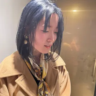 ミディアム カラー ｔｏ ｋｉのヘアスタイル