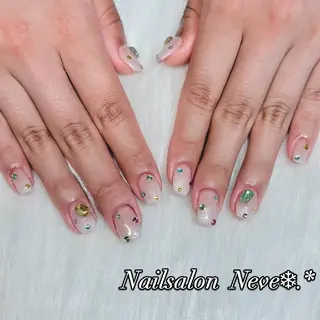 ネイル Nailsalon Neve❄︎.*のネイルデザイン
