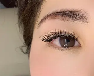 マツエク・マツパ 【eye.C代表】 山田佳菜のマツエク・マツパデザイン