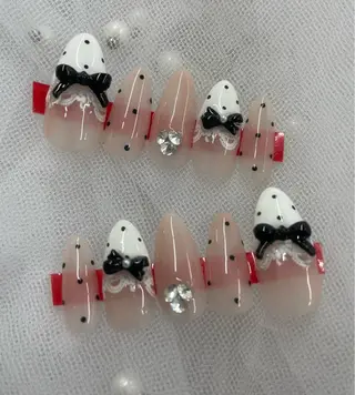 ミディアム Enny ネイルサロンのネイルデザイン