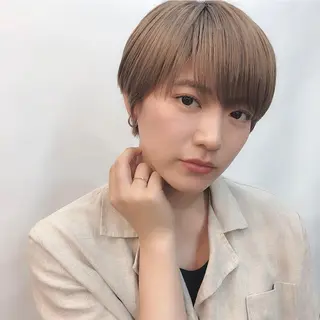 ショート 山野 稚奈のヘアスタイル