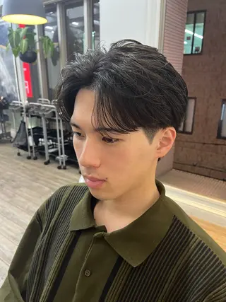 ショート メンズ 逢坂 智也のヘアスタイル