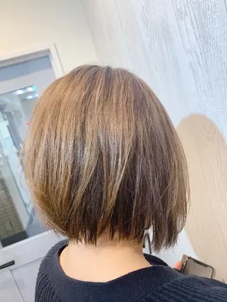 ショート カラー ヘアアレンジ HUENEST アカデミーサロンのヘアスタイル