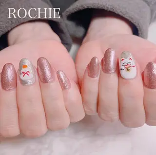 ネイル ROCHIE ロキエ(まなみ)のネイルデザイン