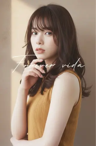 セミロング 笠原未稀/カット・ ブリーチ無しカラーのヘアスタイル