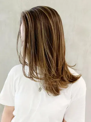 セミロング カラー パーマ ヘアアレンジ ITbyALBUM 中野店のヘアスタイル