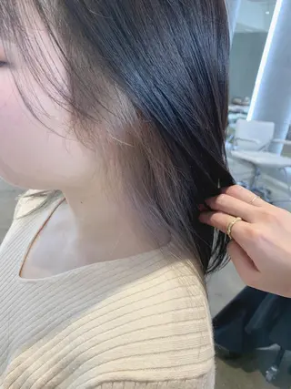 ミディアム カラー 山下 千明のヘアスタイル