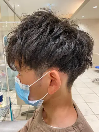 パーマ メンズ メンズパーマ 副店長ユウタのヘアスタイル
