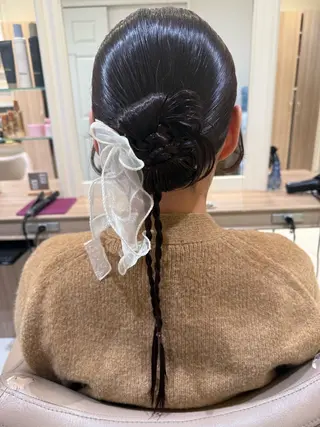 セミロング ヘアアレンジ 韓国ヘアメイク🎀/ 縮毛矯正✨山本媛香のヘアスタイル