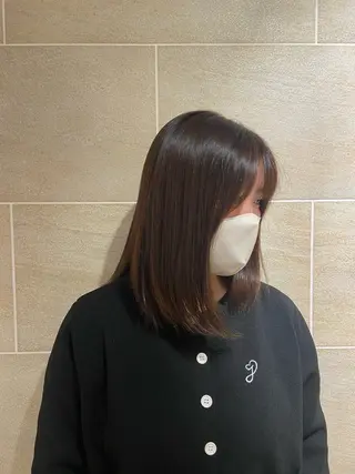 セミロング 武井 哉子のヘアスタイル