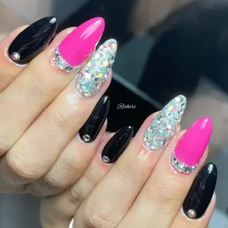 ミディアム ネイル richeri beautyのエステ・リラクイメージ