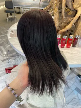 ミディアム sawaka🪽うる 艶カラー/レイヤーのヘアスタイル