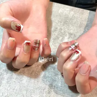 ネイル Chéri［シェリ］ nail salonのネイルデザイン