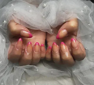 ネイル Nherb所属・佐藤 友里絵のネイルデザイン