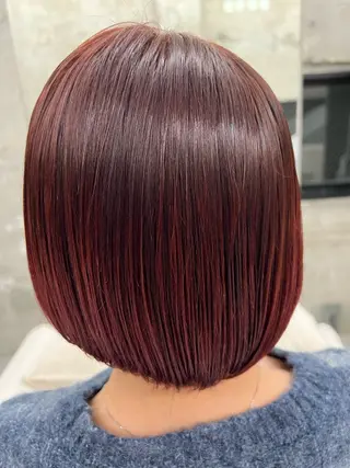 ショート カラー 伊藤 つばさのヘアスタイル