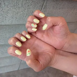 ネイル 6RokuHair（ロクヘアー)所属・門川 茉奈美のネイルデザイン