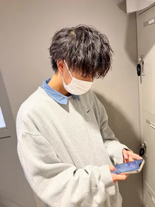 ミディアム パーマ メンズ メンズパーマ特化 TAIGAのヘアスタイル