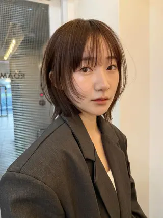 ミディアム カラー ‎♡アヤメ/レイヤー ボブ♡渋谷のヘアスタイル