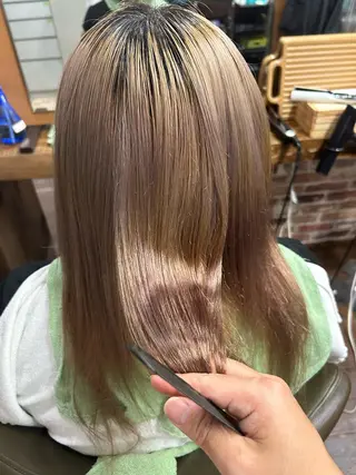 ロング 神 甚八のヘアスタイル