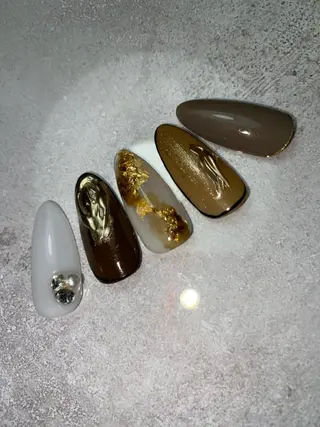 ネイル Bavardage Nailのネイルデザイン