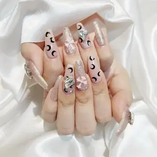 ネイル WISTERIA aisaのネイルデザイン