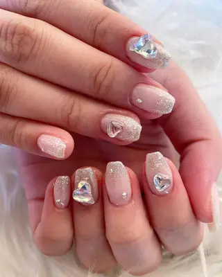 ネイル crystal ⭐︎ colorのネイルデザイン