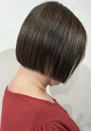 ショート 切っぱなし💇‍♀️ イヤリング🎨龍之介のヘアスタイル