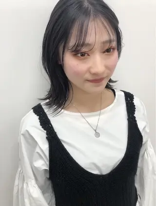ミディアム 三輪 恭平のヘアスタイル