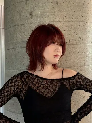 ミディアム 宇野愛華∕ パーマスタイルのヘアスタイル