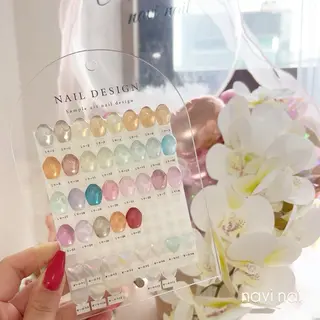 navi nail所属・navi nail ayaneのネイルデザイン