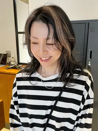 セミロング カラー ショートヘア💫 ハイトーン西田拓馬のヘアスタイル