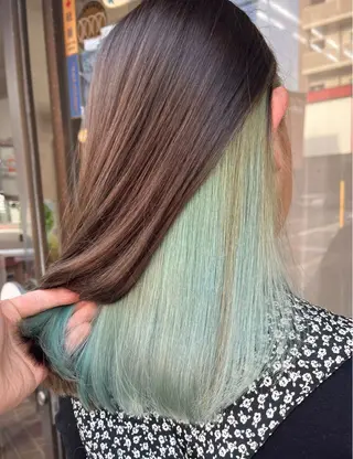 ロング 坂谷 BUCKS/縮毛矯正のヘアスタイル
