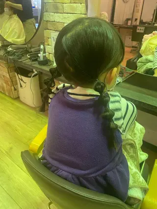 ロング ヘアアレンジ キッズ hair make echo滿木あい花のヘアスタイル