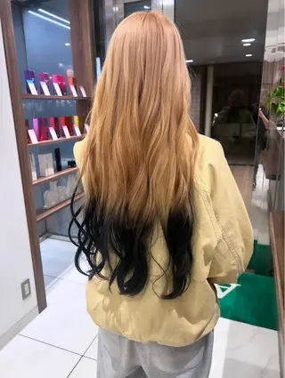 ロング カラー 長田 有加のヘアスタイル