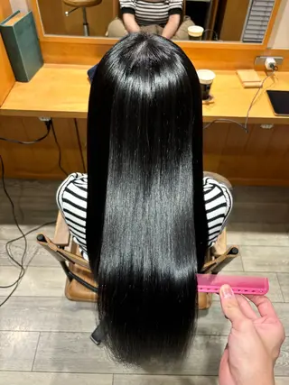 ロング 【Amphi Tokyo】宮原のヘアスタイル