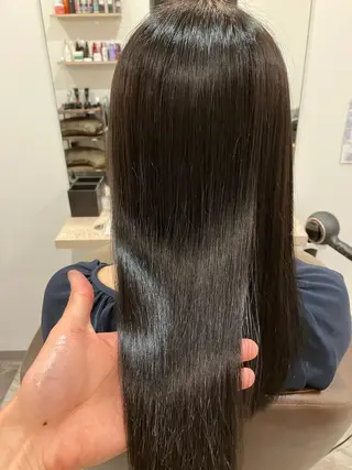 セミロング パーマ ブリーチ&ストレート 長谷川勇人のヘアスタイル