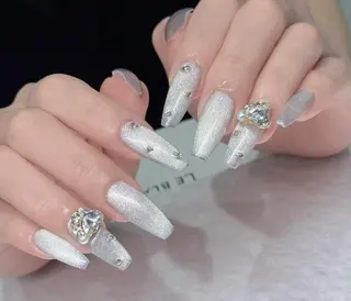 ネイル NAILS168 チップ長さ出し専門店のネイルデザイン