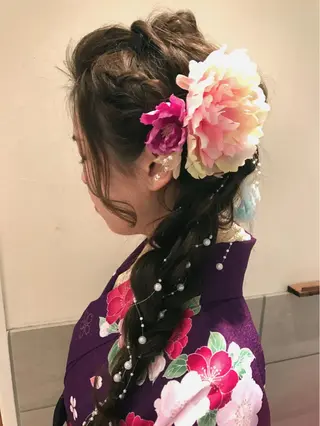 ロング ヘアアレンジ 🪐脱白髪染め 🪐松尾菜々美のヘアスタイル