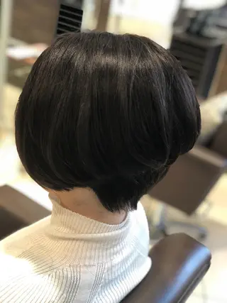 ショート 岩倉 諒のヘアスタイル