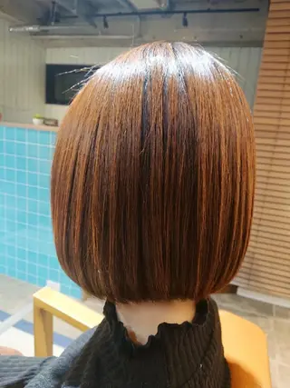 ミディアム alushe 岡 陽子のヘアスタイル
