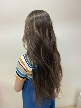 ロング カラー AKI💛 すみれのマツエク・マツパデザイン