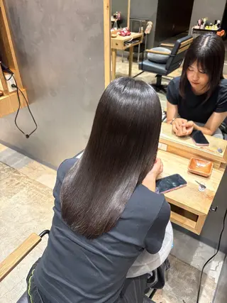 セミロング Inity心斎橋/ クルミの眉毛・アイブロウイメージ