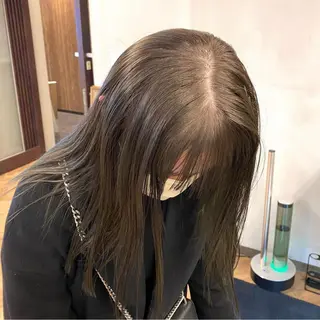 ロング カラー パーマ ヘアアレンジ メンズ キッズ ネイル マツエク・マツパ アイブロウ 前川 朋香のヘアスタイル