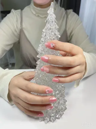 ネイル ネイルサロン ロア旧ジョリーのネイルデザイン