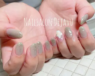 ネイル Nail salon Dejavu 🌿のネイルデザイン